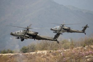 Pentagonas paskelbė, kokio dydžio papildomos pajėgos siunčiamos į Baltijos šalis: šalia pėstininkų – naikintuvai ir sraigtasparniai