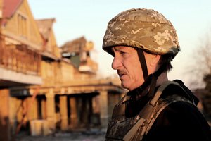 JAV aktorius, „Oskarų“ laureatas Seanas Pennas šiuo metu Ukrainoje kuria filmą apie Rusijos invaziją