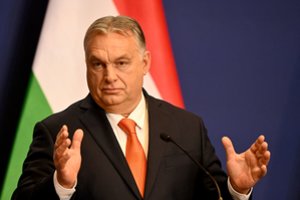 Vengrija nebeprieštarauja Rusijos atjungimui nuo SWIFT