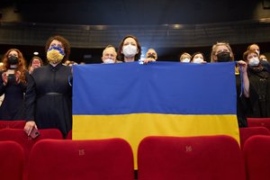 Lietuvių ir ukrainiečių filmo premjera virto šilta Ukrainos palaikymo akcija