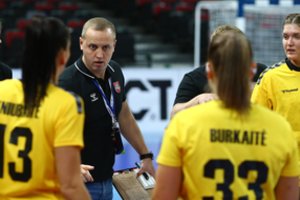 Lietuvos rankinio rinktinės treneris: visą dėmesį skiriame savo komandai, o ne Rusijos pašalinimui