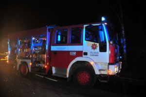 Vilniuje užsidegė autoservisas: sutelktos gausios ugniagesių pajėgos