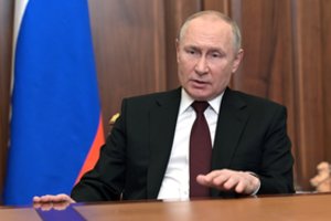 V. Putinas: karo padėties Rusijoje įvesti neplanuojama, neskraidymo zoną įvedančios šalys taptų konflikto dalyvėmis
