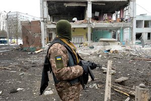 Norintiems tarnauti legione Ukrainoje – VRM žinia: leidimo nereikia, bet savanoriai įspėja, kam geriau nevykti