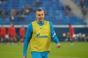 Dėl giminystės ryšių su Ukraina kvietimo į Rusijos futbolo rinktinę atsisakęs A. Dziuba sulaukė įžeidinėjimų