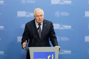 A. Anušauskas: Vakarų šalys ir toliau teiks ginkluotę Ukrainai, tačiau nedetalizuos kokią