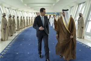 B. al Assadas apsilankė JAE su pirmu vizitu į arabišką šalį nuo karo pradžios