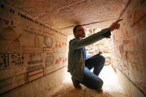 Egipte aptikti penki puošnūs kapai