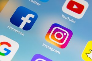 Rusijos teismas „ekstremistiniais“ paskelbė ir uždraudė „Instagram“ ir „Facebook“