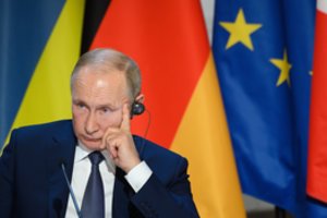 V. Putinas įsigeidė, kad už dujų tiekimą Europa mokėtų tik rubliais