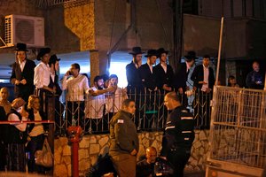 Išpuolių netoli Tel Avivo aukų padaugėjo iki penkių