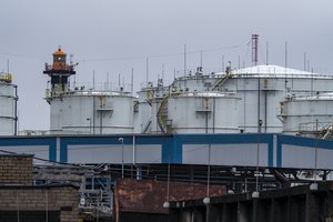 Teisme nuspręsta, kas lauks „Klaipėdos naftos“ darbuotojams suteiktų akcijų