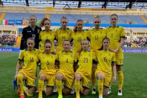 Skaudžios meistriškumo pamokos merginoms: Lietuvos futbolo rinktinė buvo sutriuškinta italių
