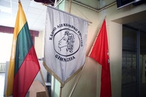 Kaune planuojama iškelti keletą sovietinių paminklų, pervadinti A. Puškino mokyklą