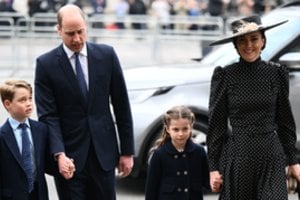 Princas Williamas ir Catherine Middleton pažeidė vieną karališkosios šeimos taisyklę