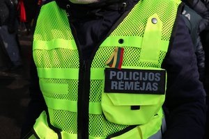 Trikojį prižiūrėjusį policijos rėmėją išplūdusiam klaipėdiečiui skirta 50 eurų bauda