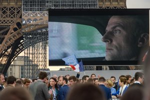 Ekspertų žvilgsnis į perrinktą E. Macroną: ar tikrai sumažės skambučių kiekis V. Putinui?
