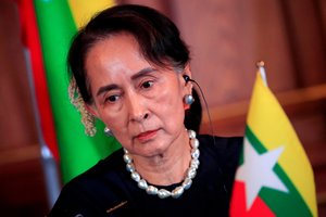 Mianmaro chuntos teismas pripažino Aung San Suu Kyi kalta korupcijos byloje