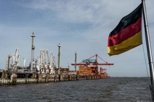 Vokietija naudosis Lenkijos Gdansko uostu arabiškos naftos importui
