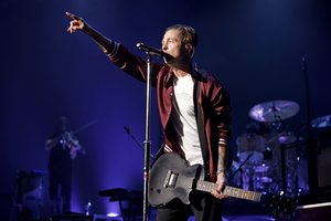 Paaiškėjo, kas apšildys grupės „OneRepublic“ koncertą Kaune