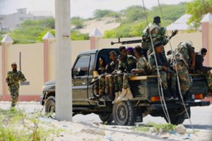 Somalyje džihadistai užpuolė Afrikos Sąjungos bazę, pranešama apie aukas