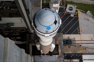 „Boeing“ ketina išbandyti erdvėlaivį „Starliner“