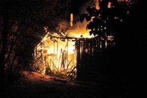 Kretingos rajone sudegintas ūkinis pastatas
