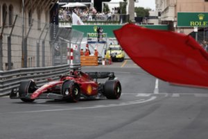 „Red Bull“ lenktynininko klaida leido Ch. Leclercui laimėti Monako kvalifikaciją