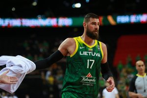 NBA sezoną įvertinęs J. Valančiūnas žvelgė į Lietuvos rinktinę: „Tikslai yra aukščiausi. Turime visus reikiamus įrankius“