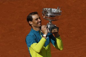 „Roland Garros“ triumfavęs Rafaelis Nadalis dar labiau iškėlė kartelę: laimėjo 22-ąjį „Grand Slam“ turnyrą