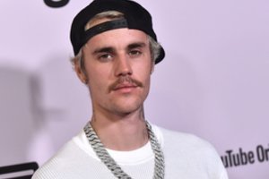 Justinas Bieberis prabilo apie sveikatos problemas: sindromas sukėlė veido paralyžių 