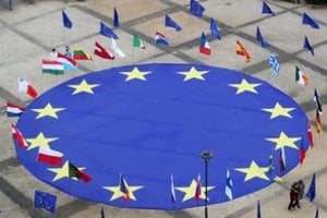 Bulgarijos parlamentas pritarė siūlymui atšaukti veto deryboms dėl Makedonijos narystės ES