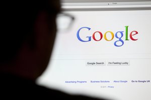 „Google“ sulaukė kaltinimų iš vartotojų organizacijų dėl duomenų stebėjimo