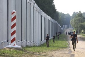 Lenkijos URM rekomendavo šalies piliečiams nevykti į Baltarusiją