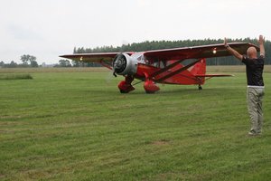 Marijampoliečiai aviacijos šventėje susipažino su legendinio lėktuvo „Lituanica“ sese „Bellanca“