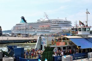 Šiemet kruiziniai laivai į Klaipėdą atvyksta nepilni, o turistai – pasikeitusiais įpročiais