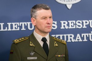 Kariuomenės vadas pratybose Vokietijoje lanko Lietuvos karius