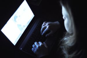 Kaip kovoti su piratavimu internete?