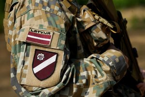 Latvijos poligone per pratybas mirė karys