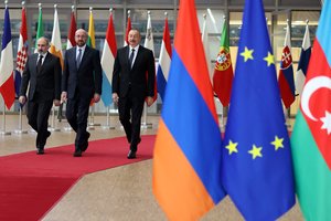 Armėnijos ir Azerbaidžano diplomatijos vadovai susės dvišalių derybų