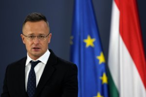 Vengrijos užsienio reikalų ministras vyksta į Rusiją, kur derėsis dėl didesnio dujų tiekimo savo šaliai