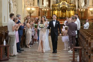 Sostinėje susituokė „Mis Lietuva 2014“ Agnė Kavaliauskaitė ir Tomas Legenzovas