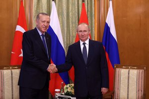 R. T. Erdoganą priėmęs V. Putinas reiškia viltį dėl ekonominio bendradarbiavimo stiprinimo