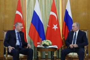 Rusijos ir Turkijos santykiai šiltėja: Kremlius skelbia apie susitarimą
