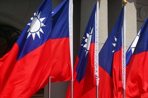 Taivane lankosi JAV įstatymų leidėjų delegacija