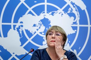 JT žmogaus teisių vadovė: neaišku, kada bus paskelbta ataskaita dėl Sindziango