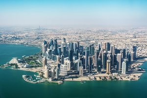 ES siekia glaudesnių ryšių su dujomis turtingu Kataru