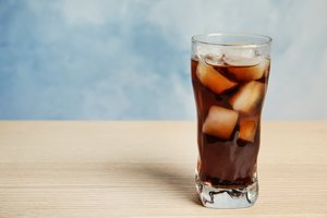 Įspėjimas dietinės kolos gerbėjams: kilo įtarimas, ar gėrimas „nedidina mirtinų ligų rizikos“