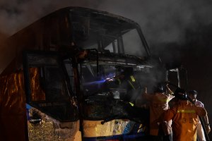 Mianmare per autobusų avariją žuvo 13 keleivių