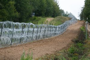 Ketvirtadienį į Lietuvą neįleisti 64 migrantai